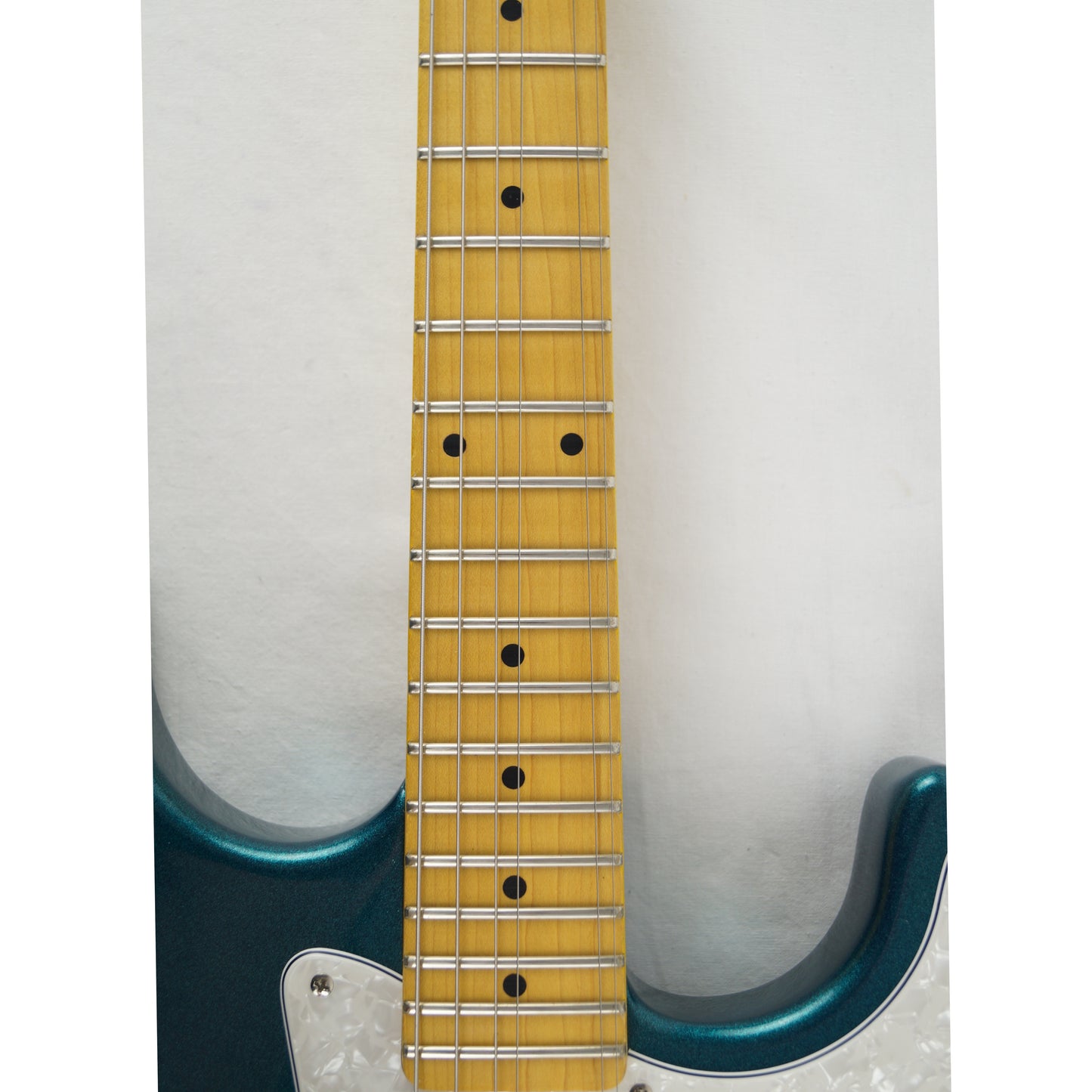 G&L Tribute Comanche - 2022 - Emerald Blue Metallic, Blau