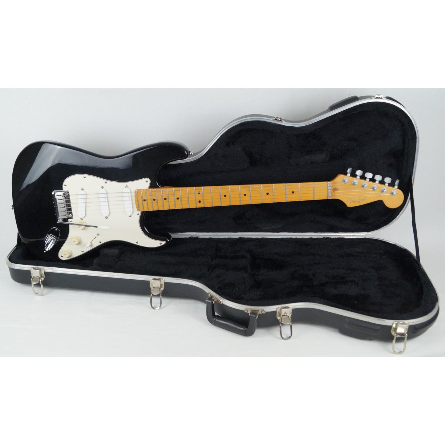 Fender Stratocaster Strat Plus - USA 1995/1996 - Schwarz, black - Mit Koffer
