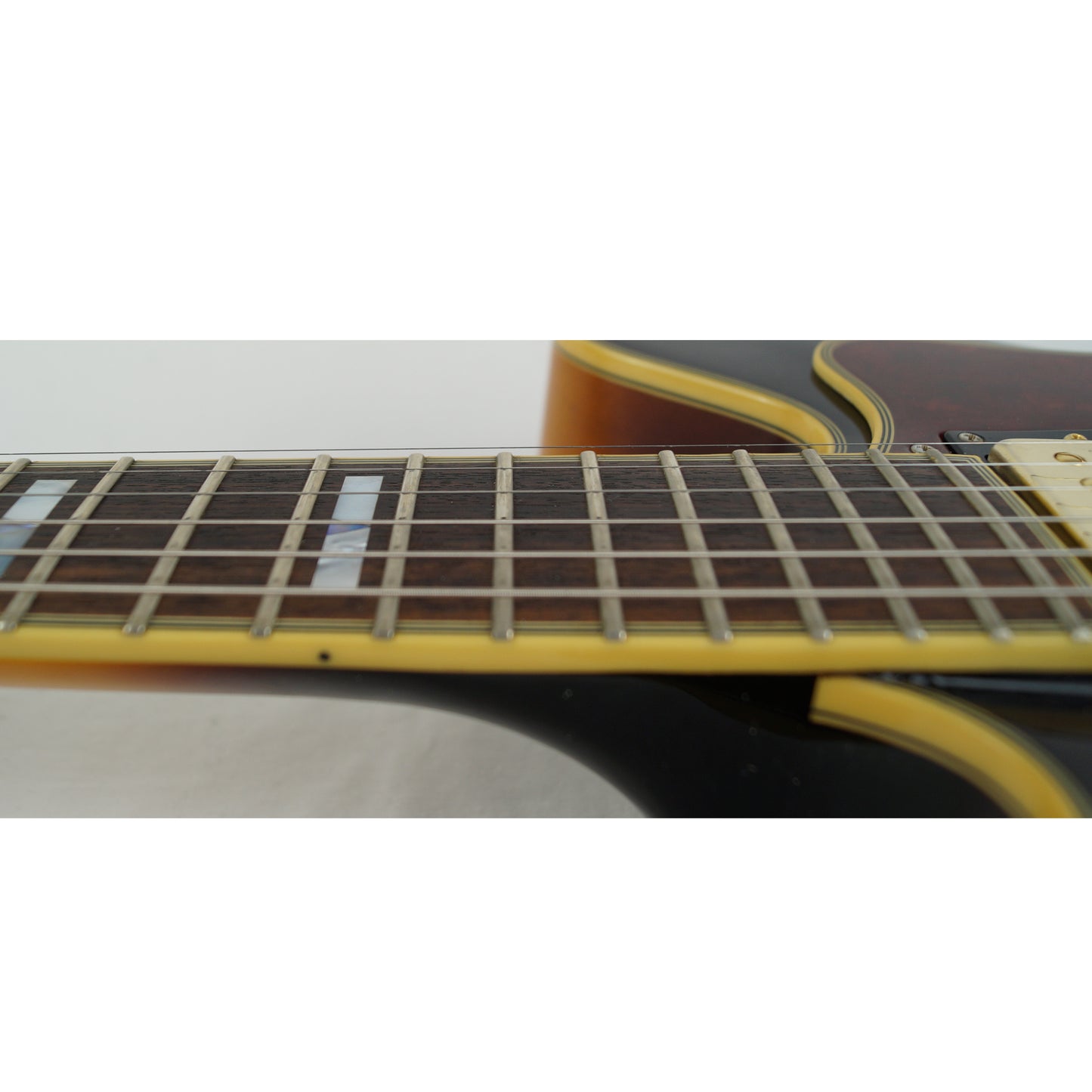 Epiphone Sheraton II - Archtop, Semihollow - Sunburst