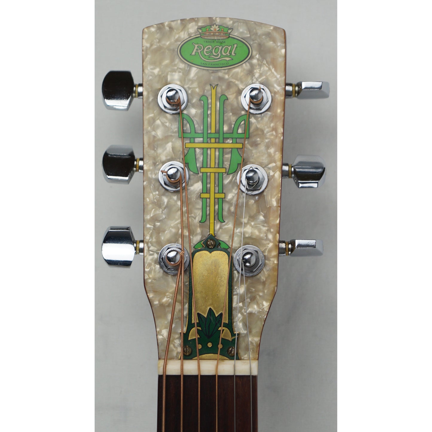 Regal RC-51 - Resophonic guitar, Resonatorgitarre - Tricone