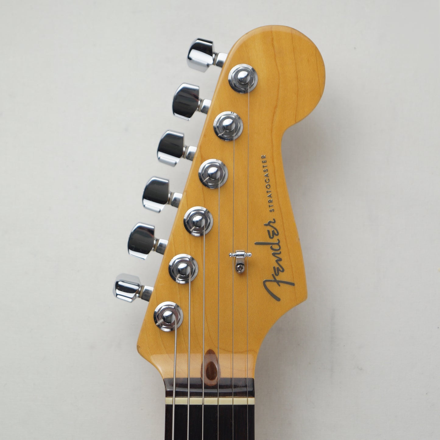 Fender American Deluxe Stratocaster - USA 2002 - Aged Cherry Burst