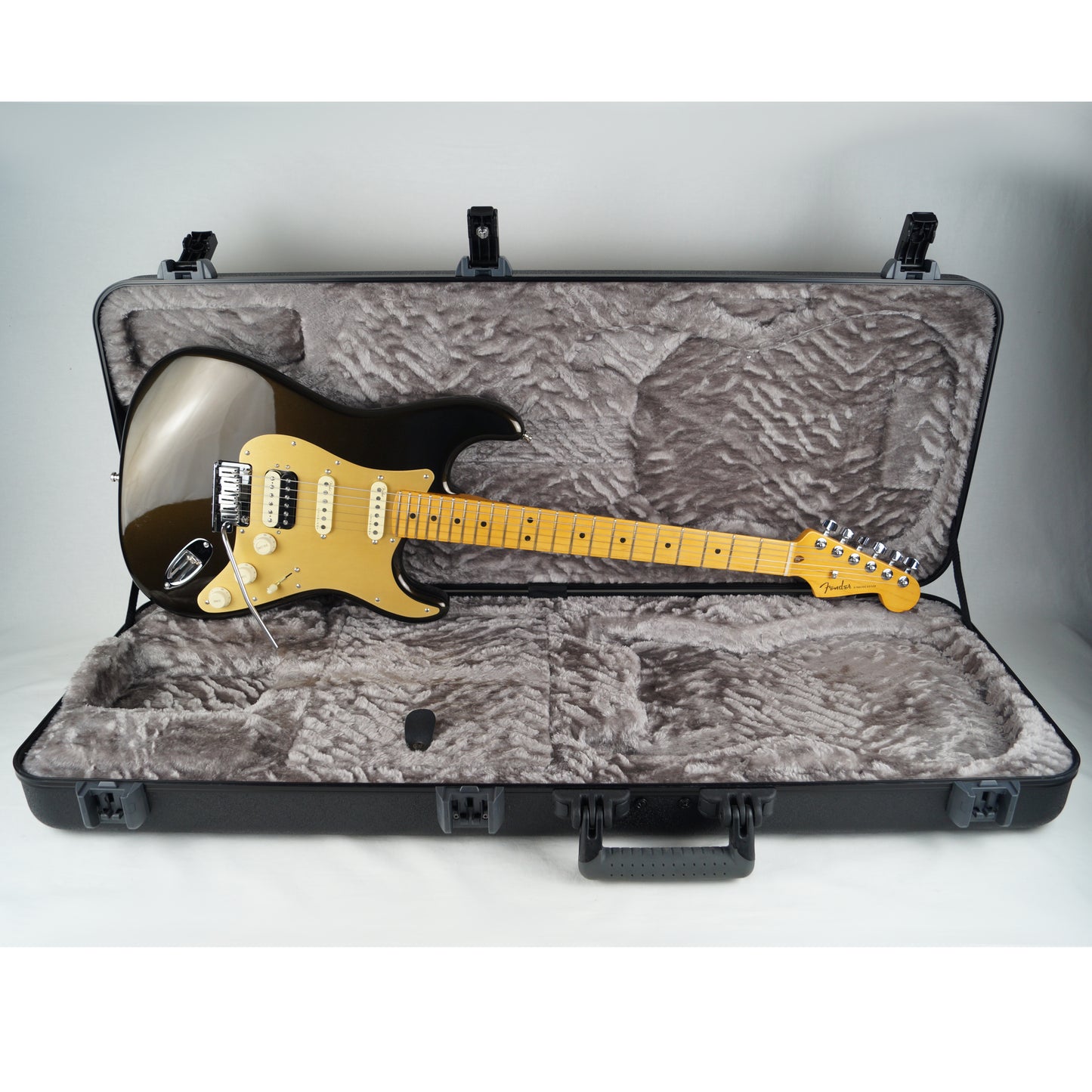 Fender American Ultra Stratocaster HSS - USA 2023 - Texas Tea - Mit Koffer