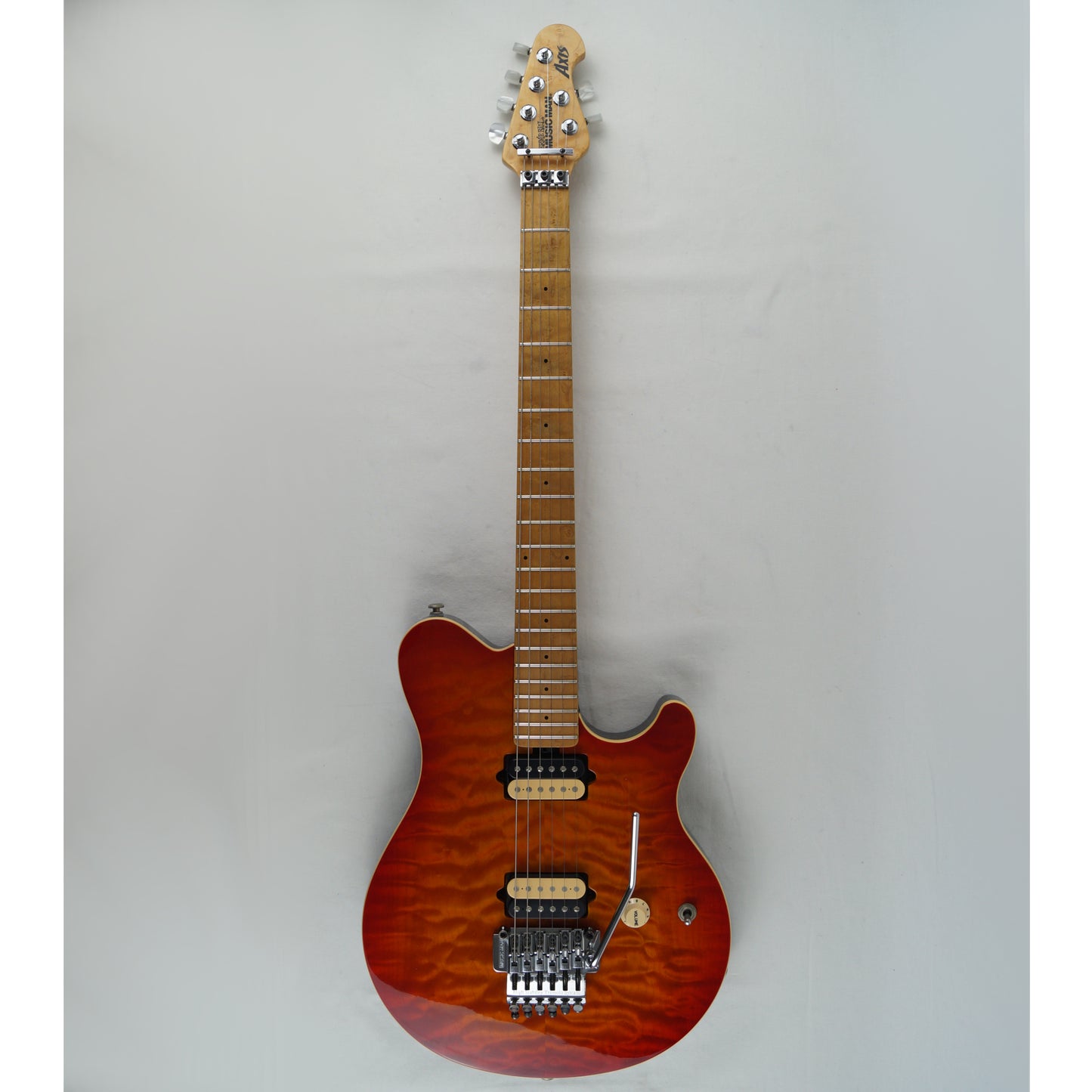 Music Man Axis - USA 2009 - Cherry Burst - Mit Koffer