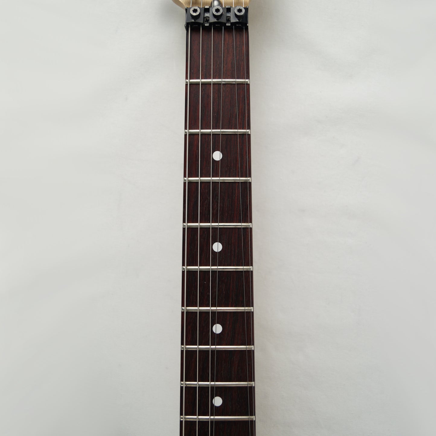 Charvel USA Select So Cal Style 1 HSS FR - Satin Plum - Mit Koffer