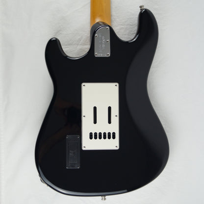 Music Man Cutlass - USA 2016 - Black, Schwarz - Mit Koffer