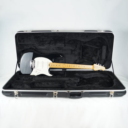 Music Man Cutlass - USA 2016 - Black, Schwarz - Mit Koffer