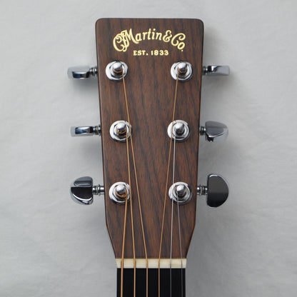 Martin Standard Series HD-28 - USA 2015 - Natural - Dreadnought - Mit Koffer