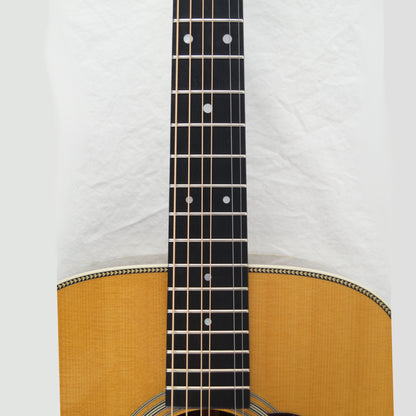 Martin Standard Series HD-28 - USA 2015 - Natural - Dreadnought - Mit Koffer