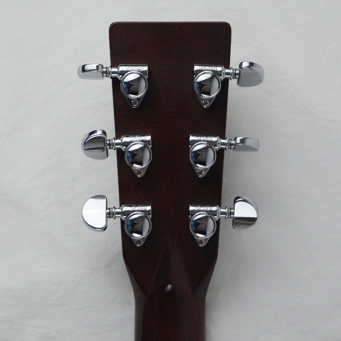 Martin Standard Series HD-28 - USA 2015 - Natural - Dreadnought - Mit Koffer
