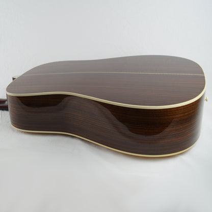 Martin Standard Series HD-28 - USA 2015 - Natural - Dreadnought - Mit Koffer