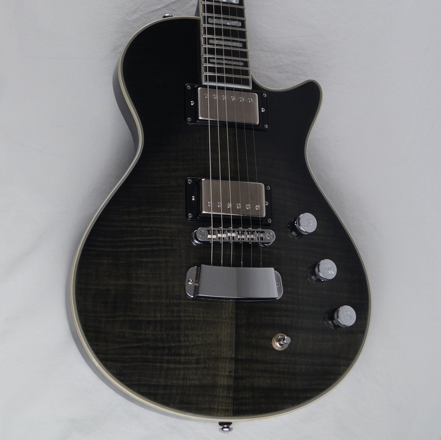 Hagstrom Ultra Max - Dark Storm Burst Gloss, Grau