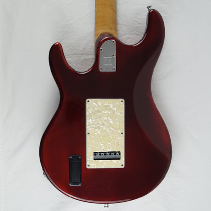 Music Man Silhouette Special - USA 1996 - Candy Red, Rot - Mit Koffer
