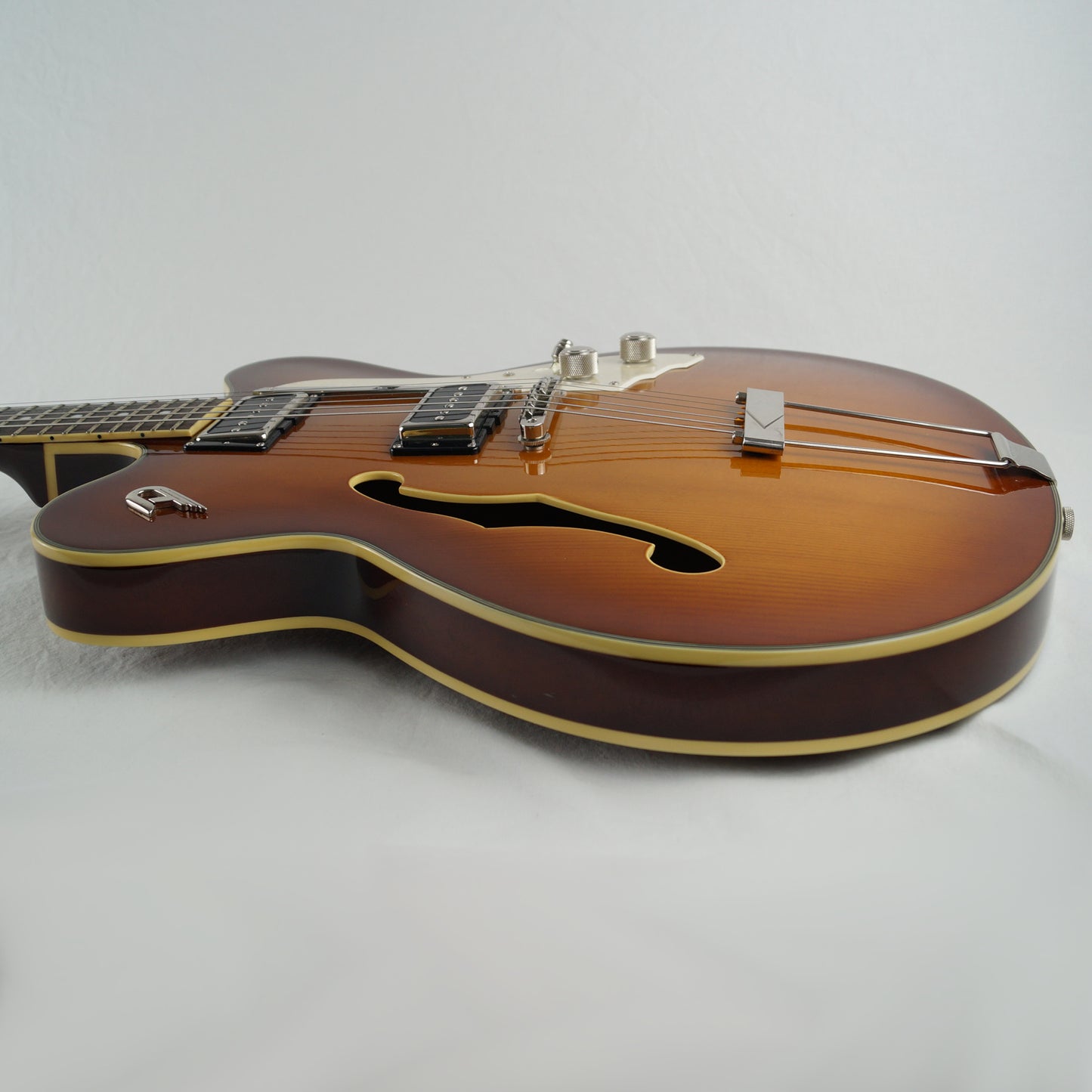 Duesenberg Fullerton Hollow - 2012 - Vintageburst - Mit Koffer