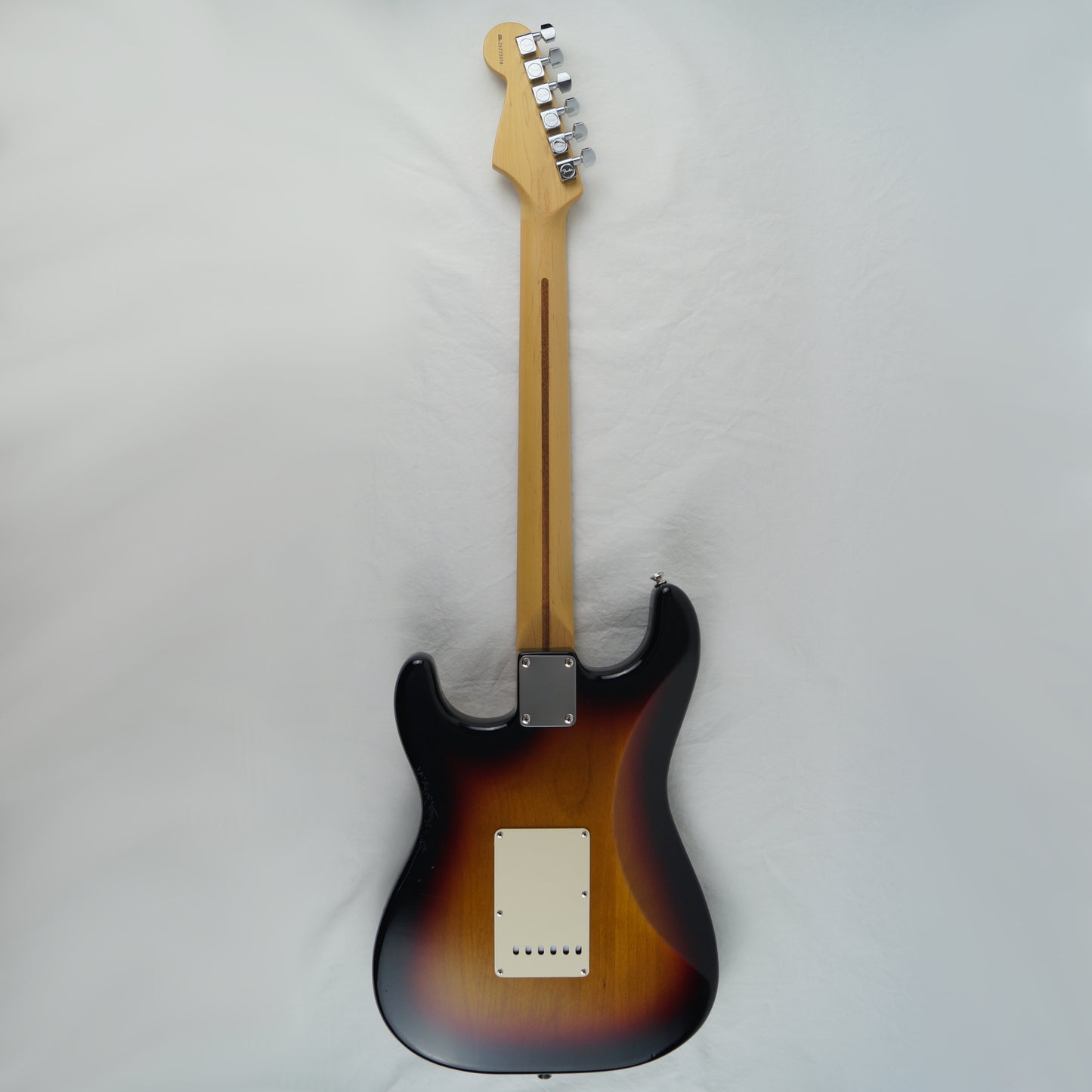 Fender Highway One Stratocaster - USA 2005 - 3 Color Sunburst - Mit Gigbag