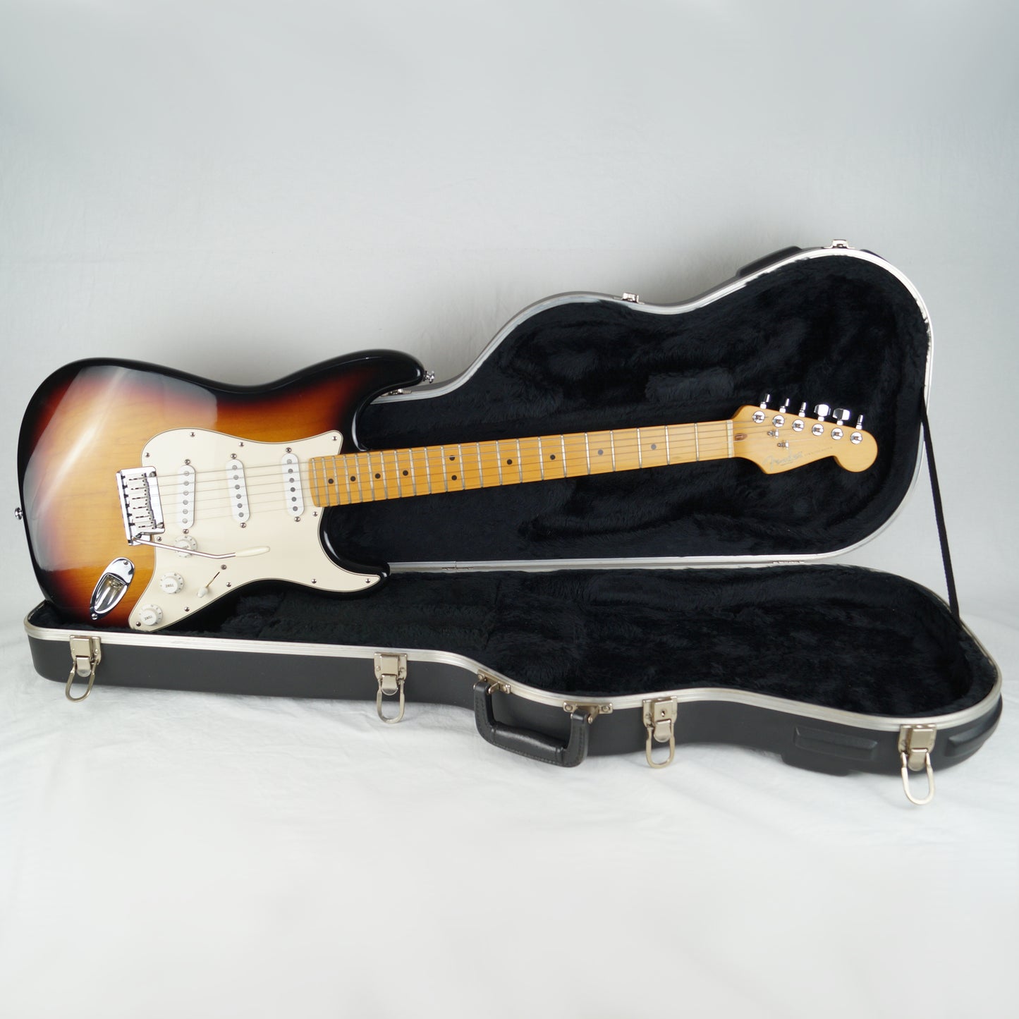 Fender American Standard Stratocaster - USA 2000 - 3-Color Sunburst - Mit Koffer