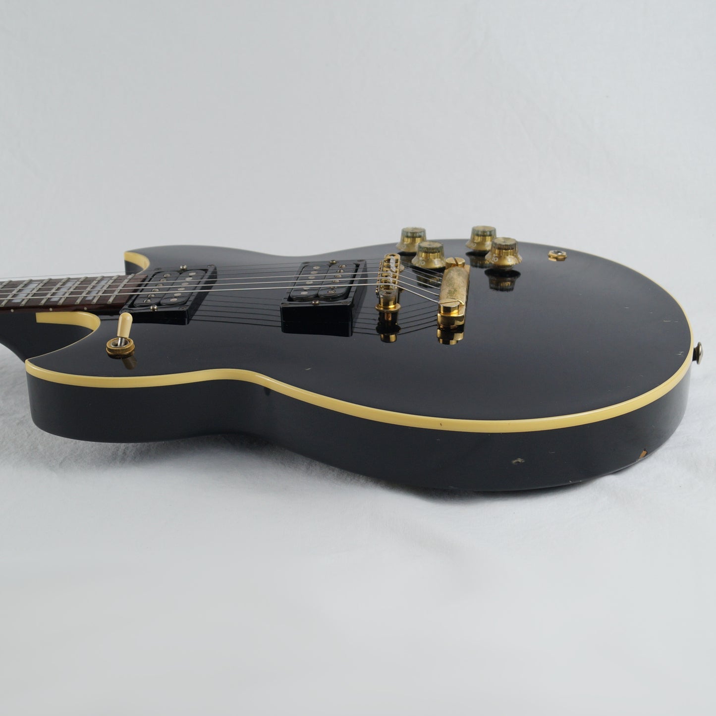 Yamaha SG-700S - Japan 2004 - Black, Schwarz
