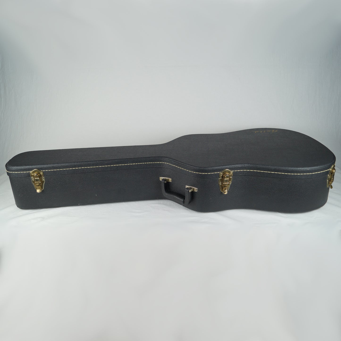 Guild D25 - USA 2003 - Amber, Braun - Dreadnought - Mit Koffer