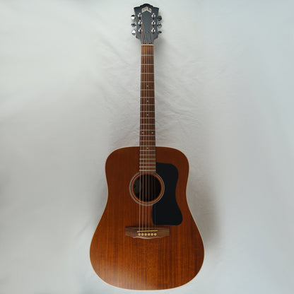 Guild D25 - USA 2003 - Amber, Braun - Dreadnought - Mit Koffer