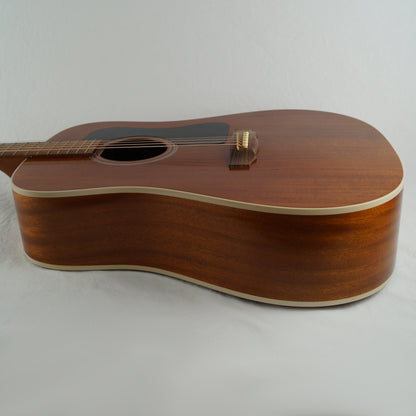 Guild D25 - USA 2003 - Amber, Braun - Dreadnought - Mit Koffer
