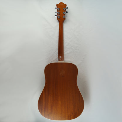 Guild D25 - USA 2003 - Amber, Braun - Dreadnought - Mit Koffer