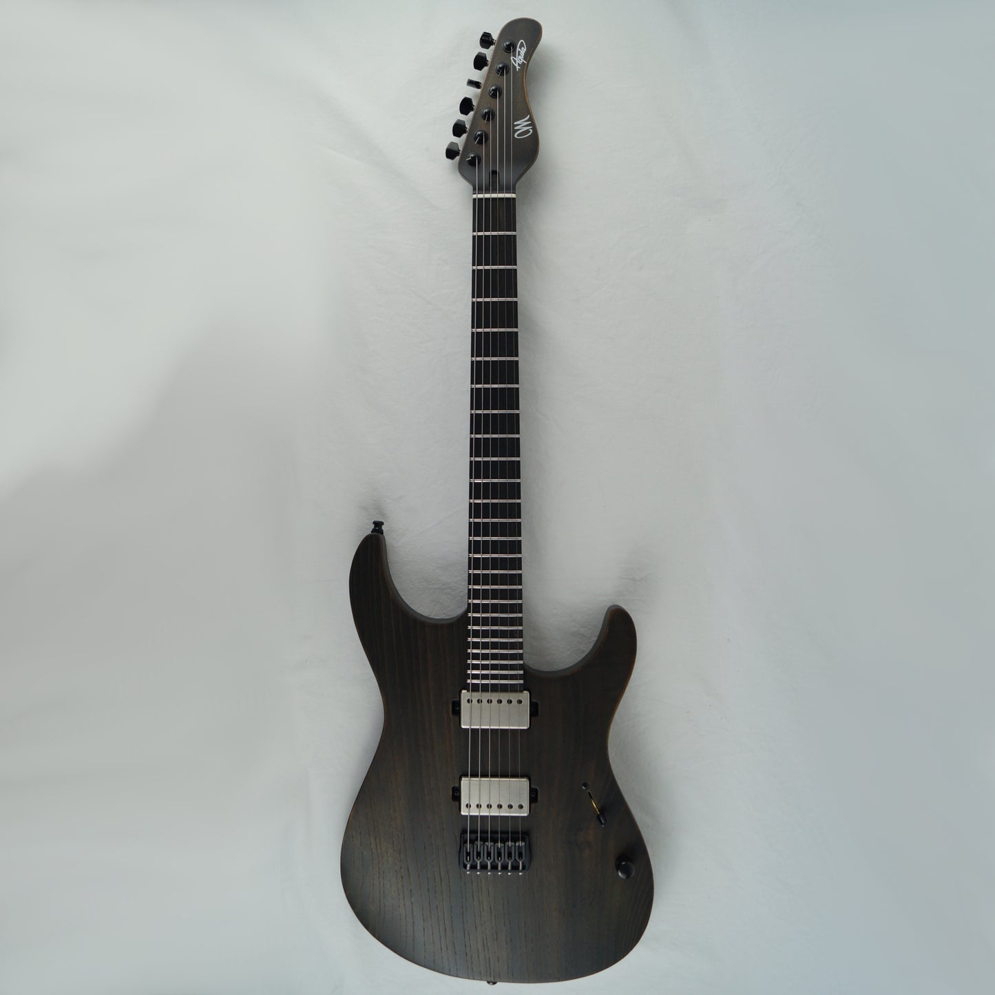 Mayones Aquila Cardinal - Antique Black - Mit Gigbag - Neuwertig