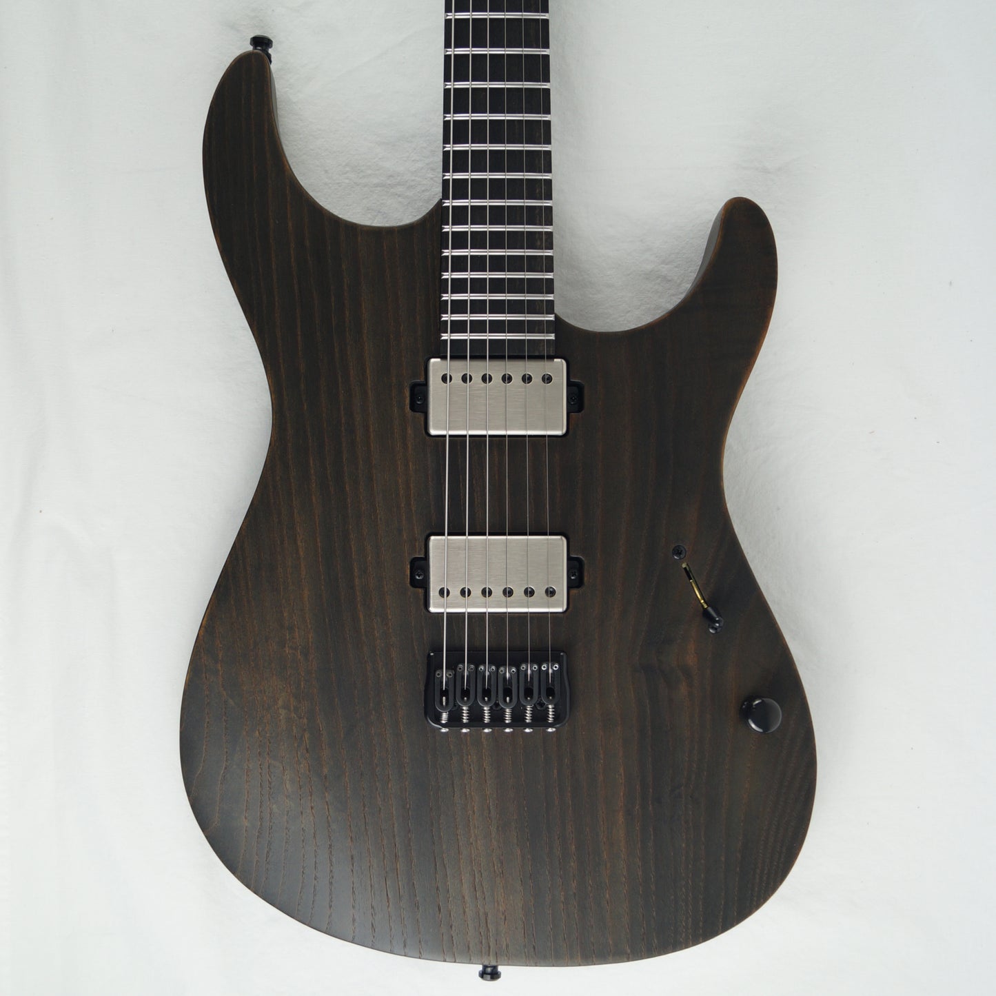 Mayones Aquila Cardinal - Antique Black - Mit Gigbag - Neuwertig