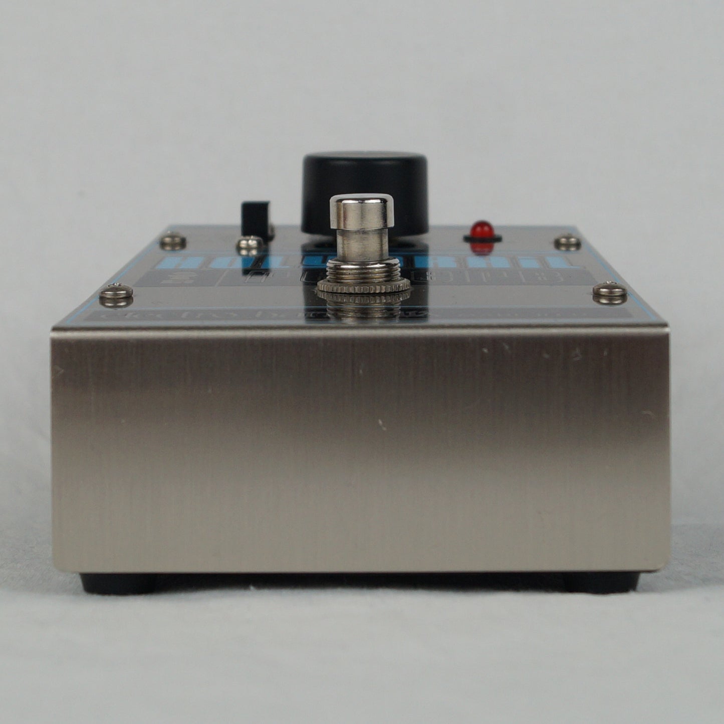 Electro-Harmonix Holy Grail Reverb - Hall - In Holzbox mit Netzteil