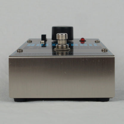 Electro-Harmonix Holy Grail Reverb - Hall - In Holzbox mit Netzteil