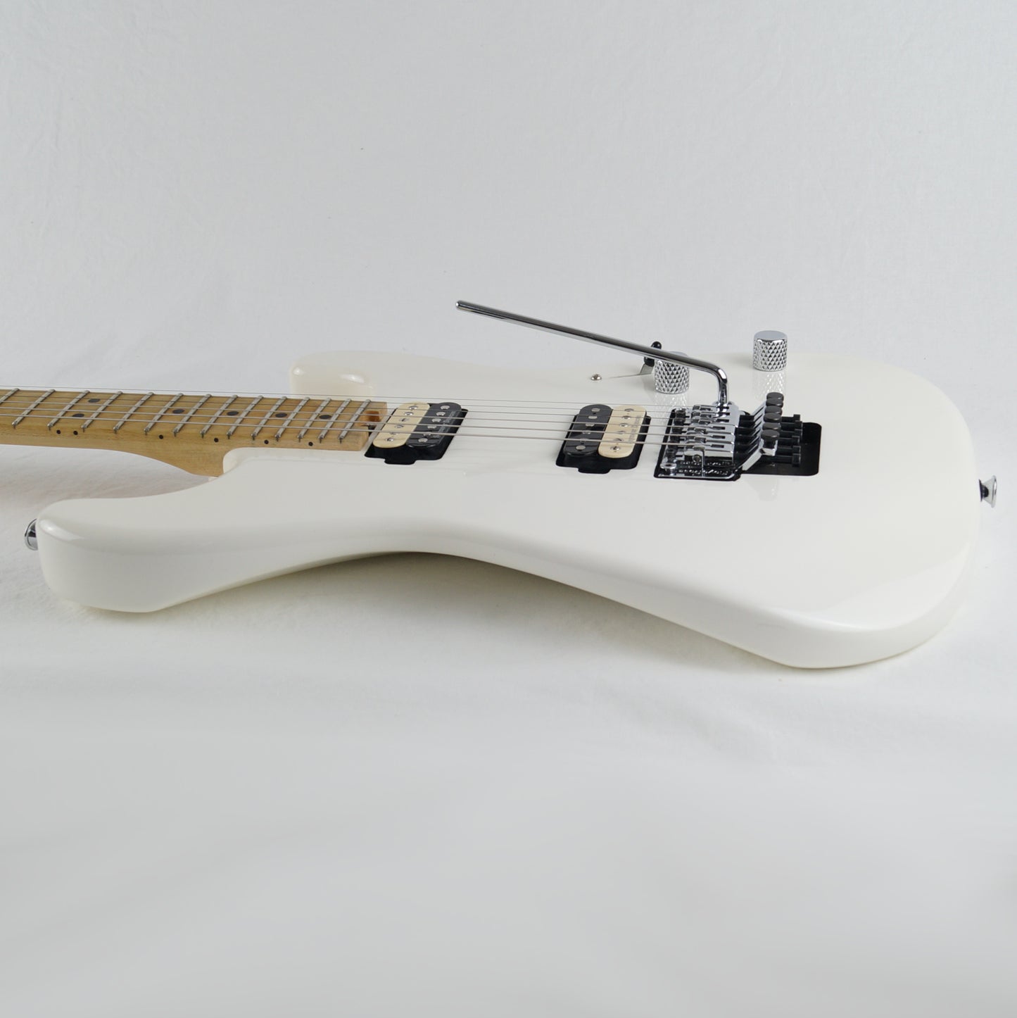 Charvel Pro Mod San Dimas Style 1 HH FR - 2022 - Snow White, Weiß - Mit Softcase