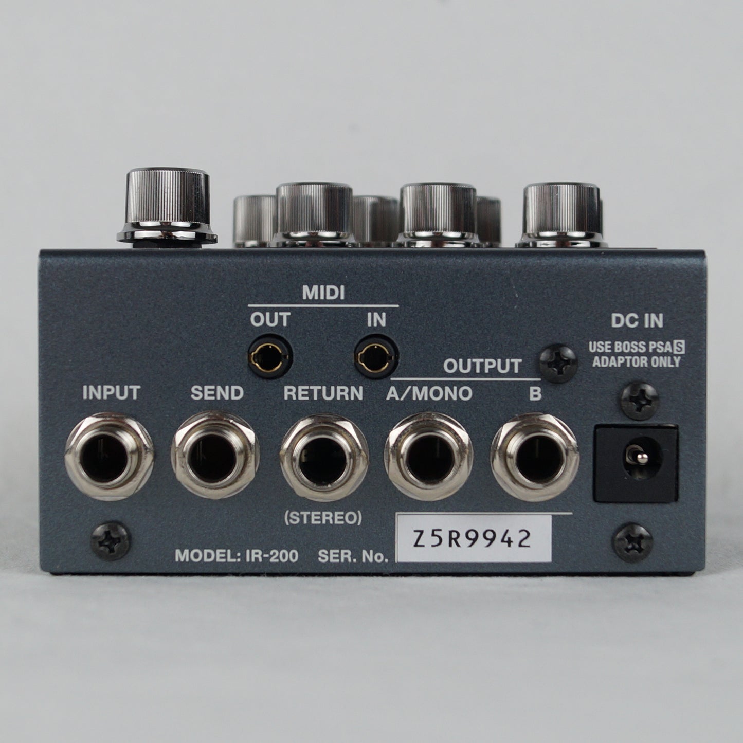 BOSS IR-200 Amp & IR Cabinet - Mit Originalkarton und Netzteil