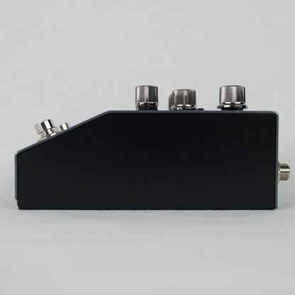 BOSS IR-200 Amp & IR Cabinet - Mit Originalkarton und Netzteil