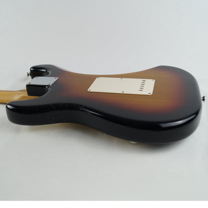 Fender Highway One Stratocaster - USA 2004 - 3-Color Sunburst - Mit Gigbag