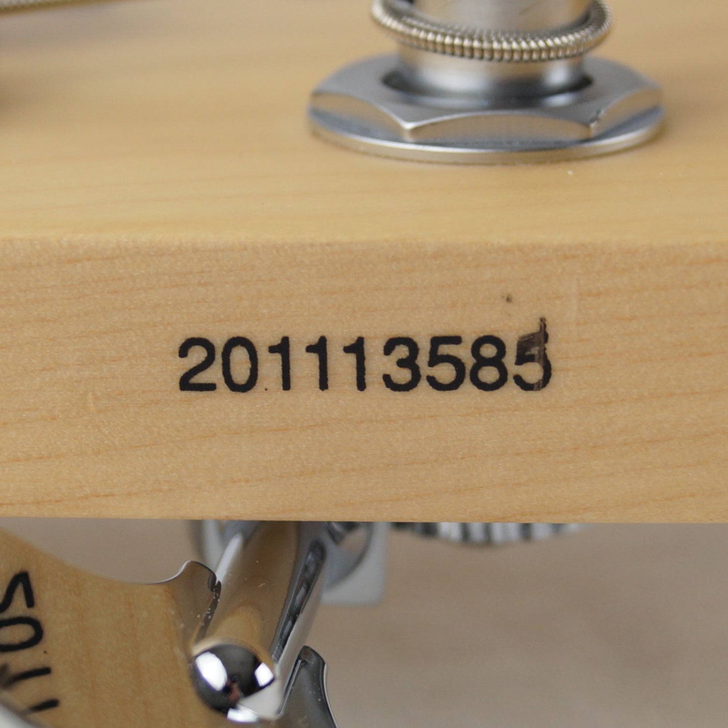 Lakland Skyline 44-02 Deluxe - 2020 - Cherry Sunburst