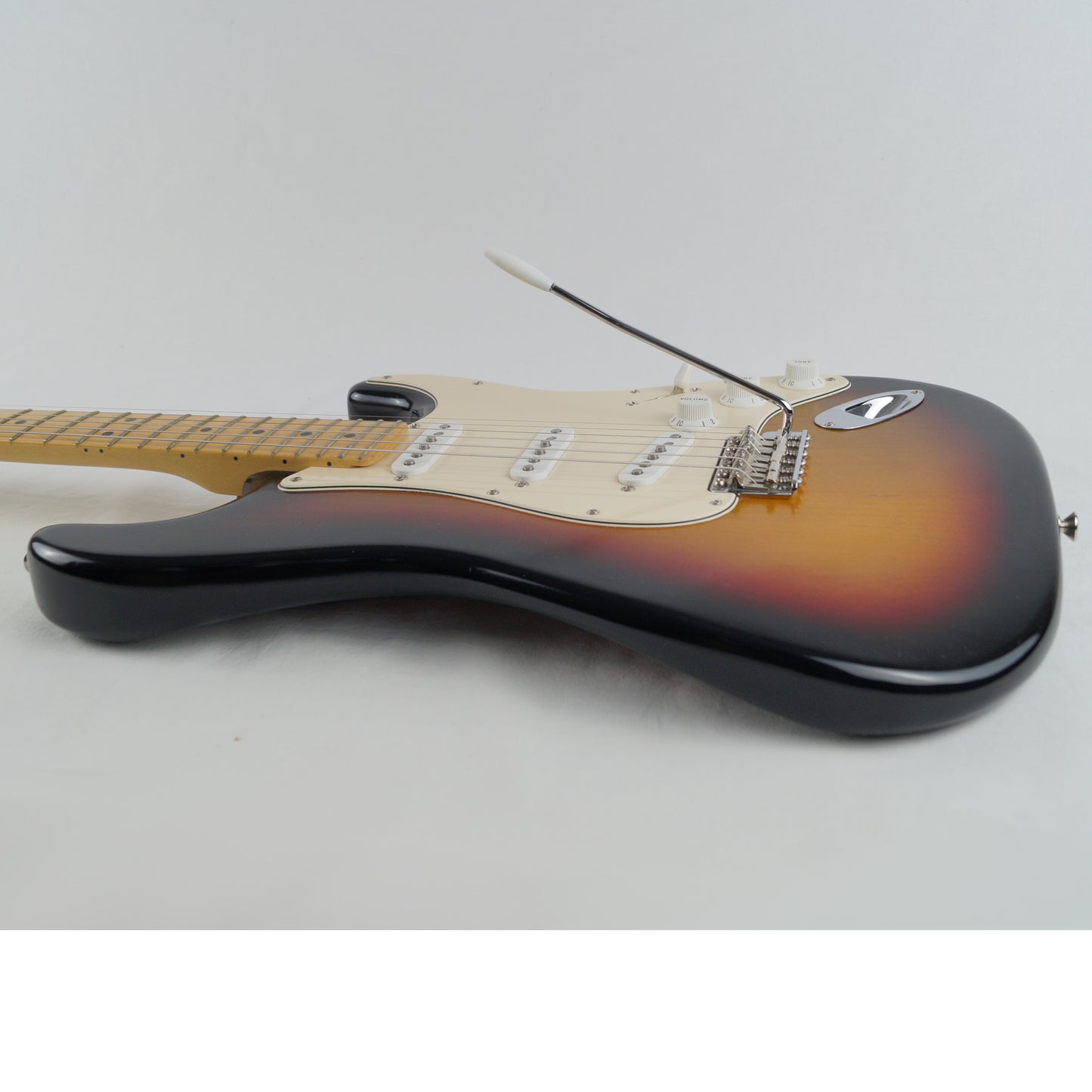 Fender Highway One Stratocaster - USA 2004 - 3-Color Sunburst - Mit Gigbag